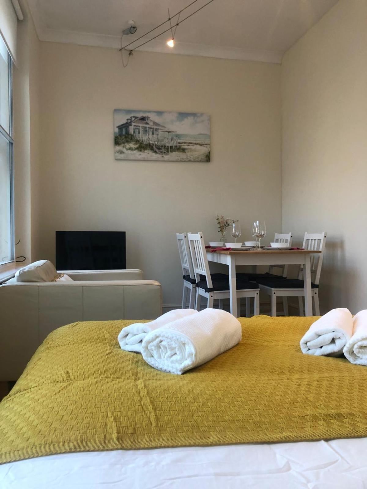 Bright And Cozy Entire Flat Near Euston Station And Ucl Hospital Apartment